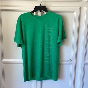 Nike men’s dry fit shirt, size large